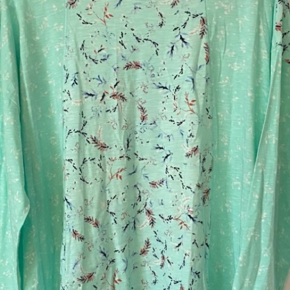 Westbound Blue Floral Crewneck Long Sleeve Top Size 2X NWT - Picture 2 of 8